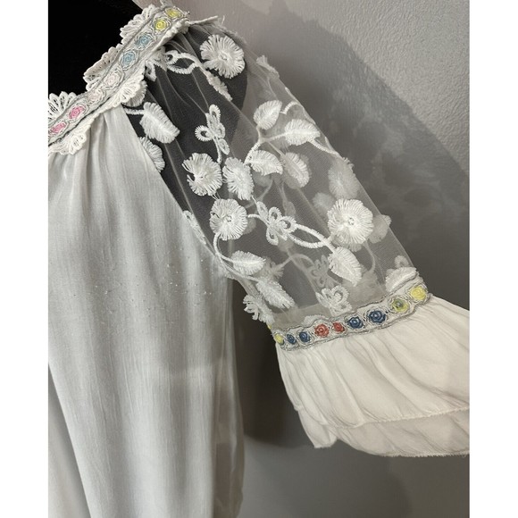 Womens White Blouse Made in Italy Embroidered Floral Eyelet Boho Tunic Sz L? EUC - Picture 3 of 7